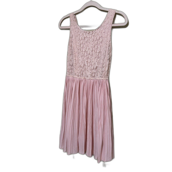 Delia's Lace Crochet Floral Dress Womens Small Pink Accordian Skirt Fairycore - Picture 2 of 8